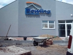 Světelné logo, neony, plexisklo polepené translucentní fólií
